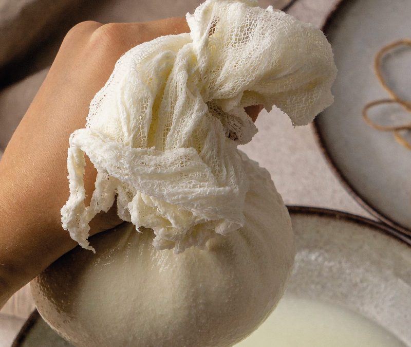 Distribuidora de leche en polvo para cafeterías: espuma, sabor y consistencia en cada bebida